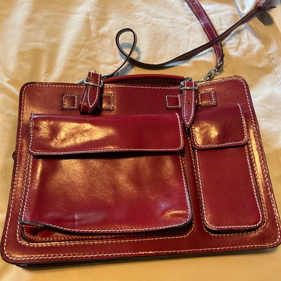 Purse - Picture 2 of 3
